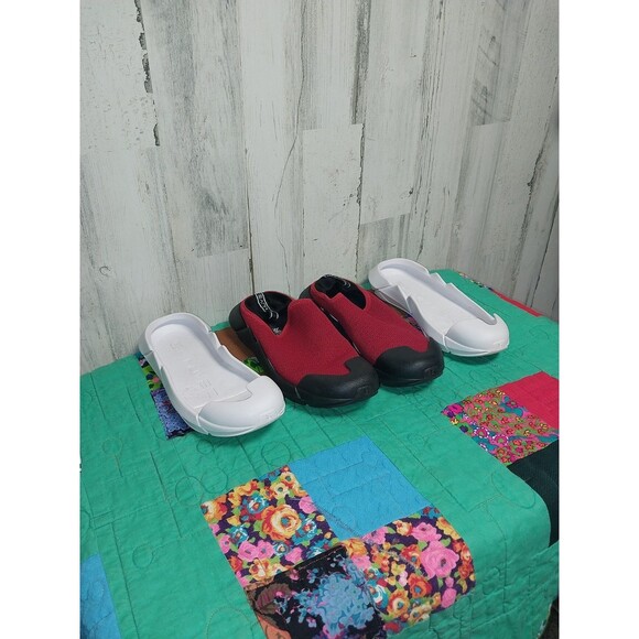 Muvez Dual Sole Women’s Size 8 Slip On Sneakers Comfort Shoe Red Casual - Picture 1 of 11